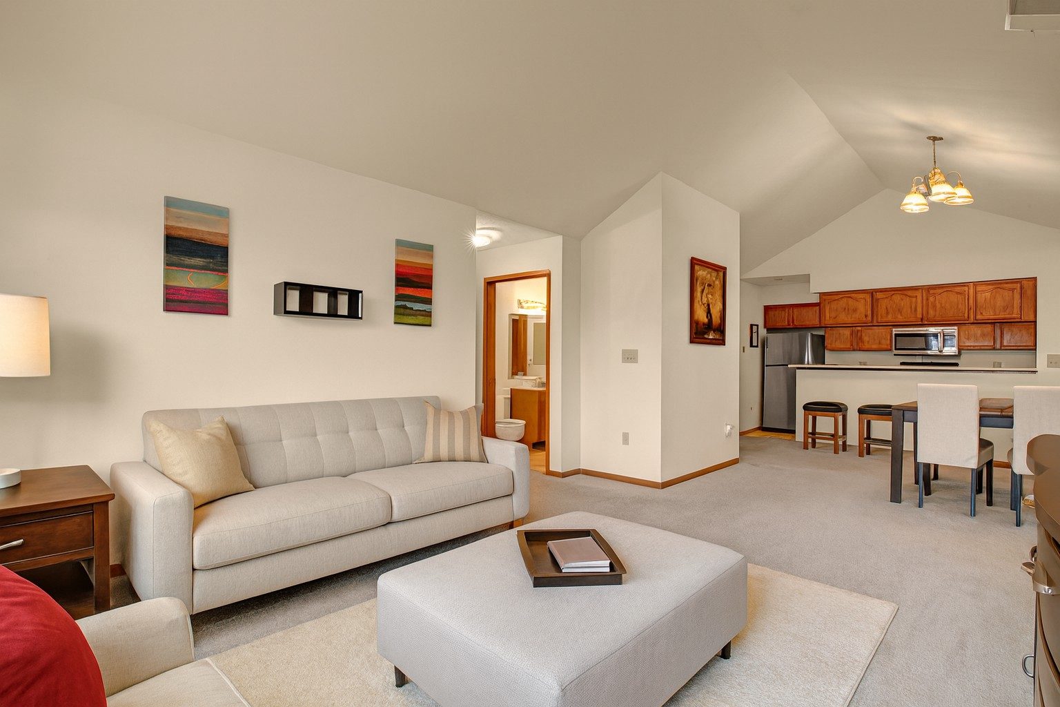 Arbor Ridge is a similar property to Aspen Crossing Apartments located in Milwaukee